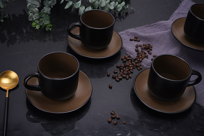 Cup