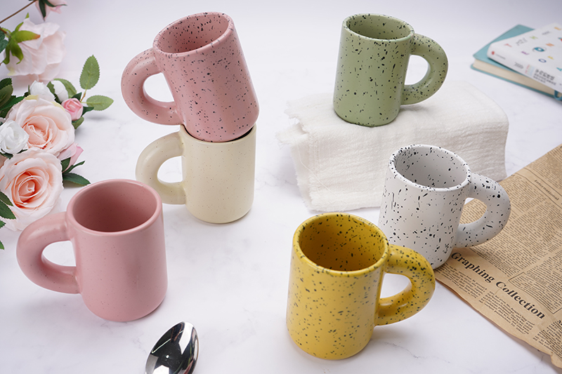 Cup