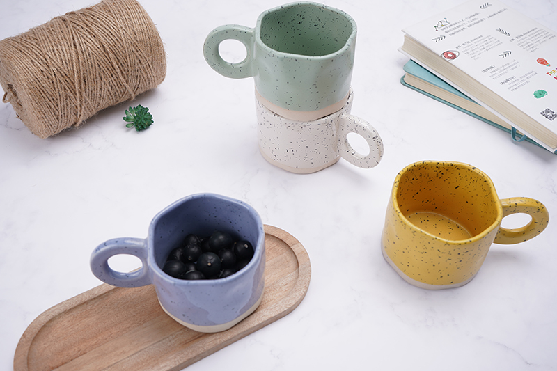 Cup